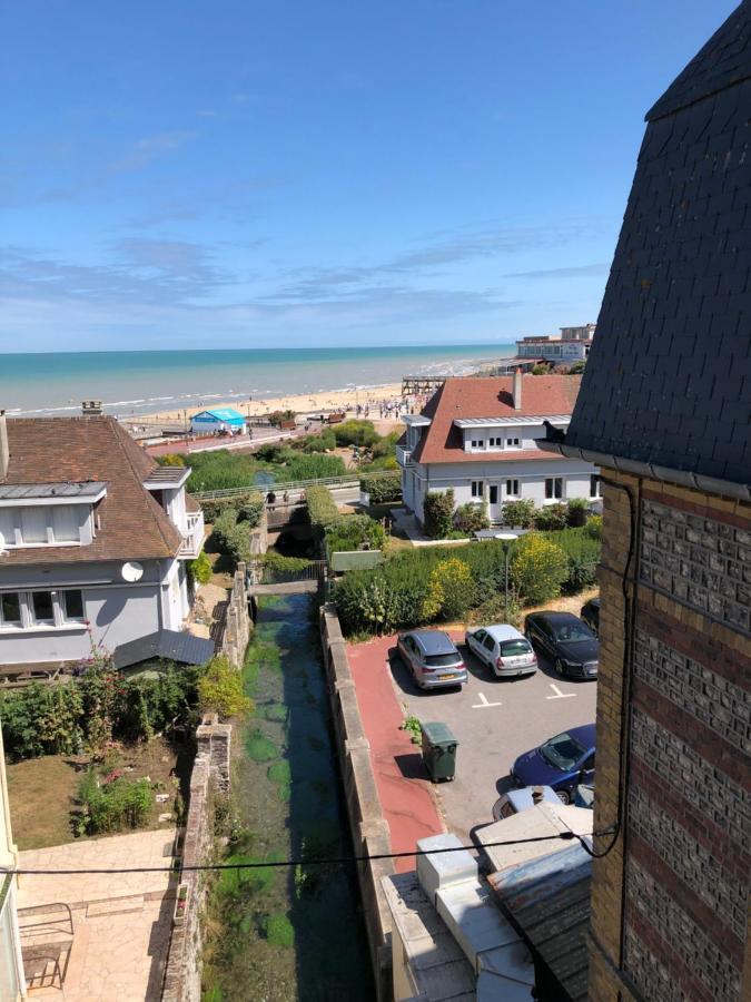 Juste Au Dessus De La Veules-les-Roses